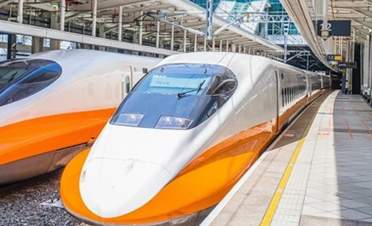 Chọn đường sắt Bắc-Nam tốc độ 250km/h, hỗn hợp tàu khách và tàu hàng?